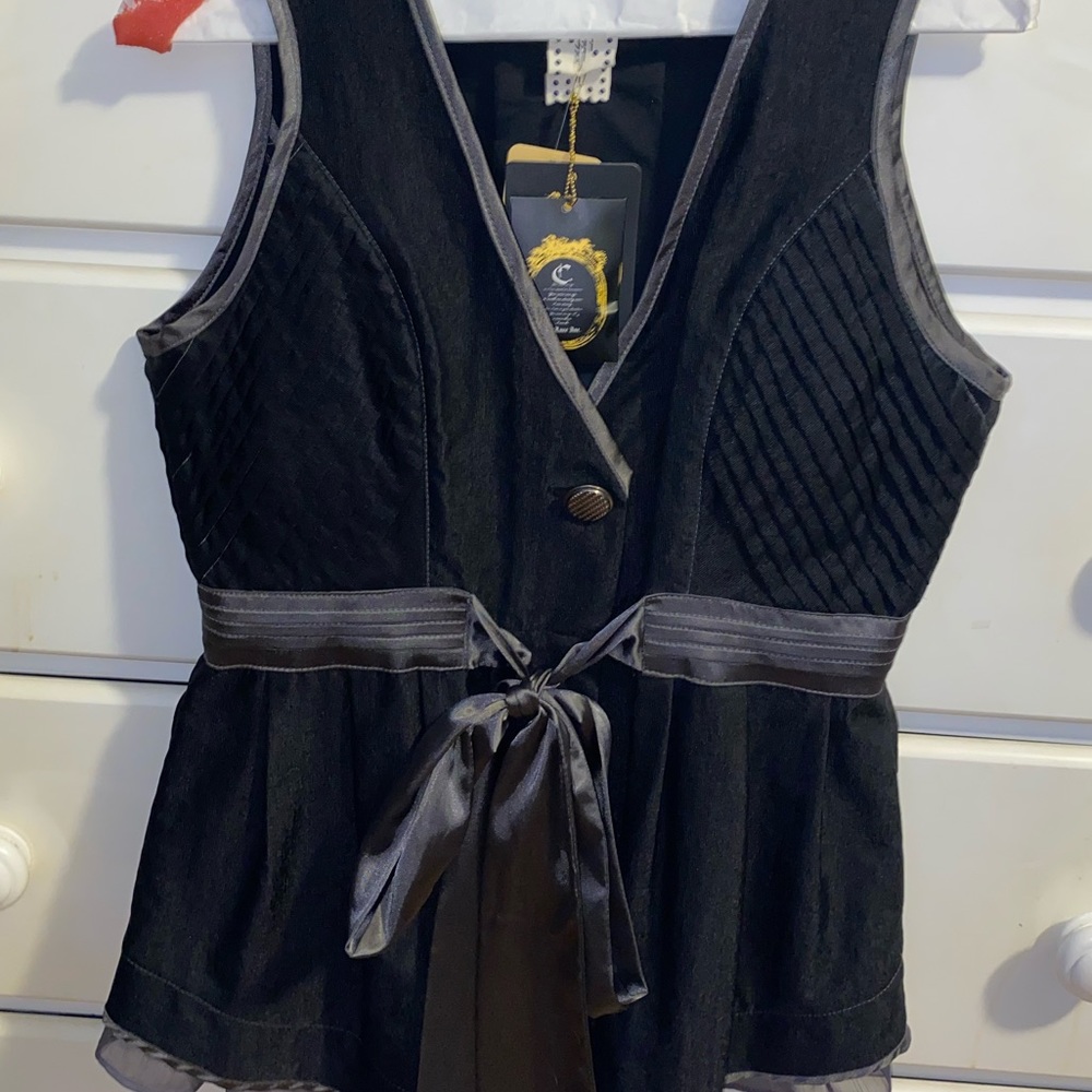 BRAND NEW C. Luce Inc. Blouse